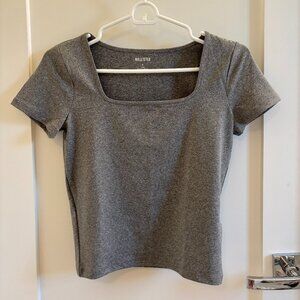 HOLLISTER seamless square neck tee size S NWT